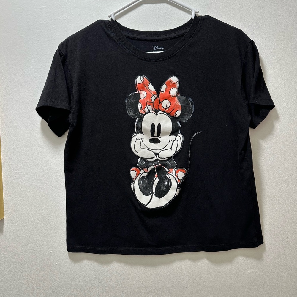 ☔️Disney Minnie Mouse Graphic Tee